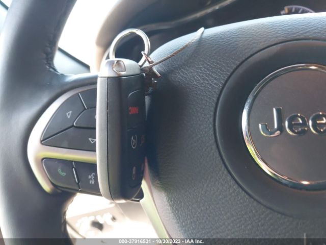 2019 JEEP GRAND CHEROKEE 1C4RJFAGXKC709460 Photo 10