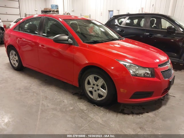 2014 1G1PA5SH5E7188095 main image