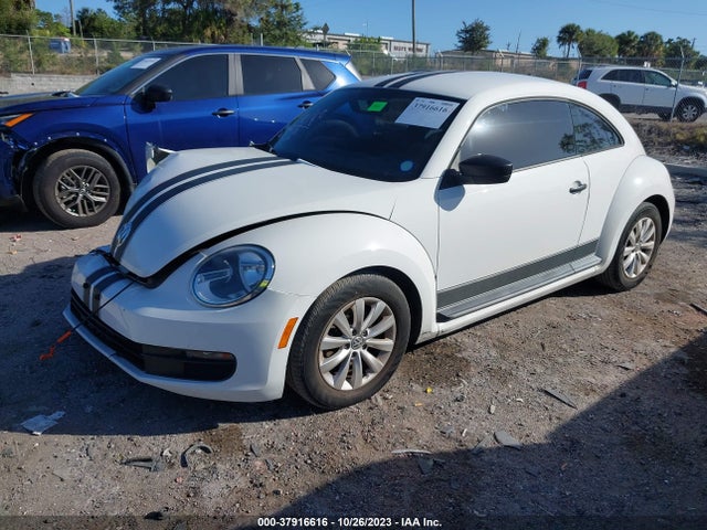 3VWFP7AT7EM623303 Volkswagen Beetle Coupe 2.5l Entry