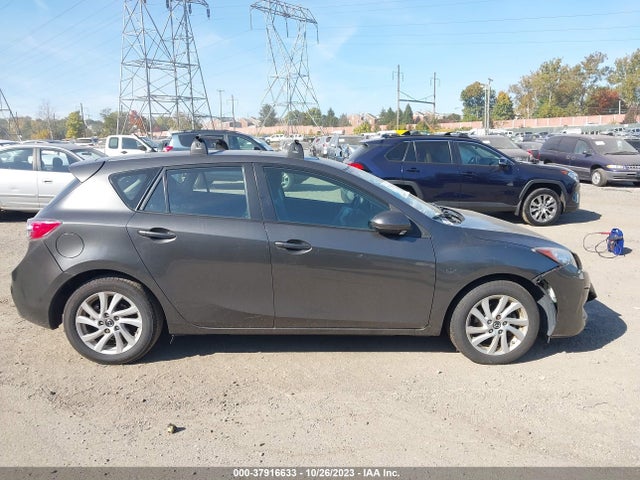 2013 MAZDA MAZDA3 I GRAND TOURING VIN: JM1BL1MP3D1757827