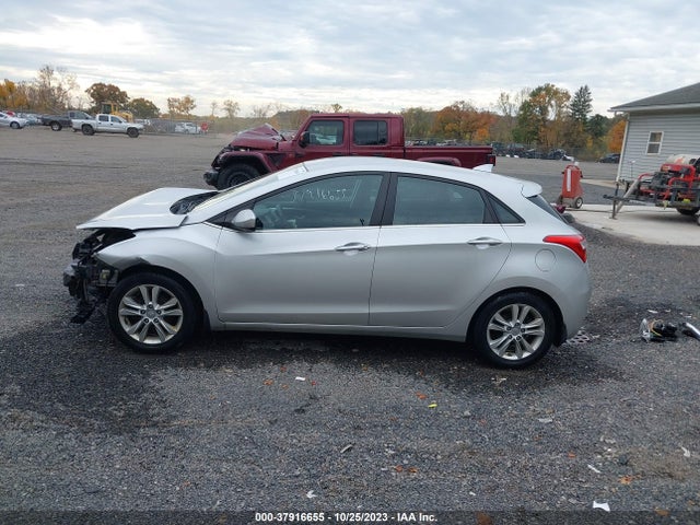 2013 HYUNDAI ELANTRA GT VIN: KMHD35LE6DU155109