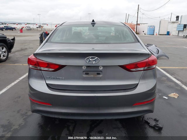 Hyundai Elantra Value Edition 2018 5NPD84LF4JH307578 Image 17