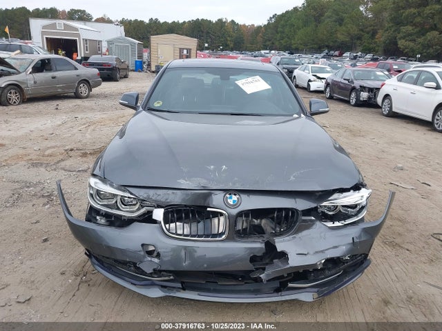BMW 330i Xdrive 2018 WBA8D9C50JEM31880 Image 12