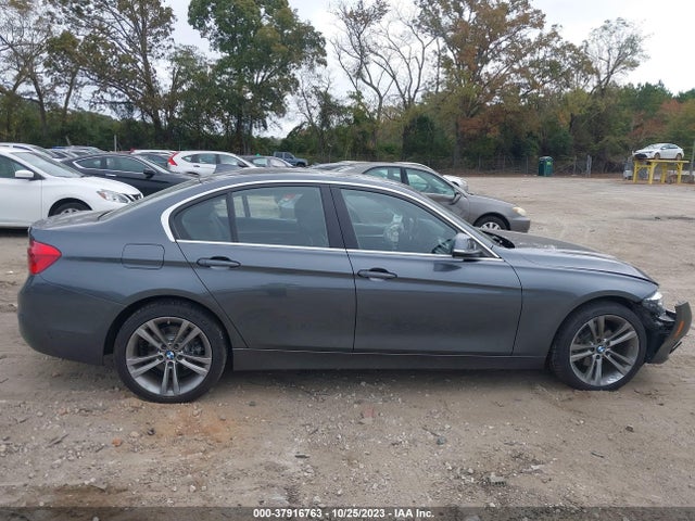 BMW 330i Xdrive 2018 WBA8D9C50JEM31880 Image 13