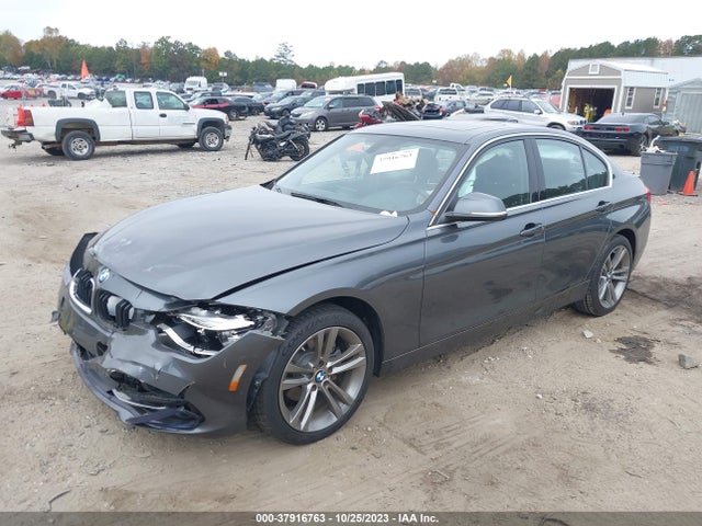 BMW 330i Xdrive 2018 WBA8D9C50JEM31880 Image 2