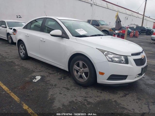 2014 1G1PC5SB2E7431500 main image