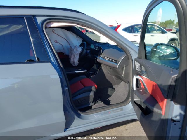 WBX73EF00P5W01676 BMW X1 Xdrive28i
