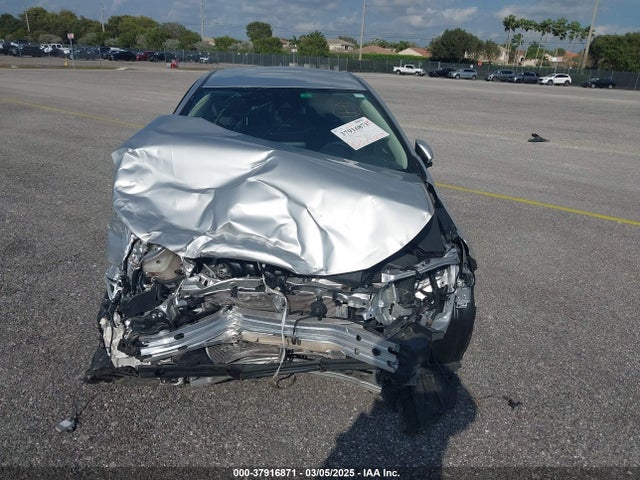 Toyota COROLLA LE 2022 JTDEPMAE6NJ223020 Image 11