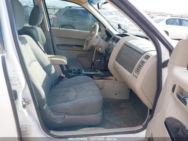 2008 MAZDA TRIBUTE SPORT VIN: 4F2CZ02Z38KM16428