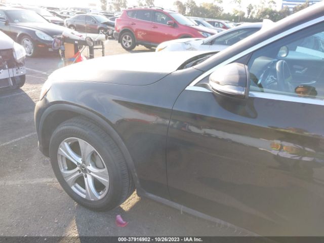 WDC0G4JB6JF470030 Mercedes-Benz Glc Glc 300