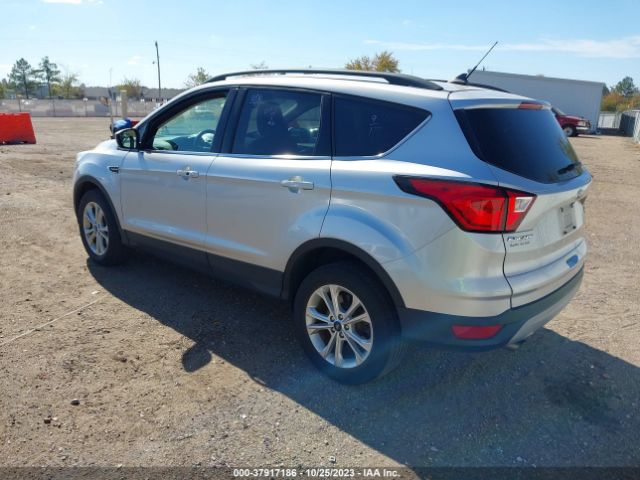 1FMCU9HD1KUB73708 Ford ESCAPE SEL