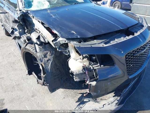 2C3CCABG7JH214232 Chrysler 2018