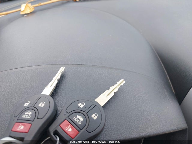 Nissan Versa 1.6 Sv 2018 3N1CN7AP6JL855604 Image 11
