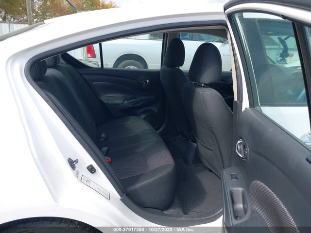 Nissan Versa 1.6 Sv 2018 3N1CN7AP6JL855604 Image 8