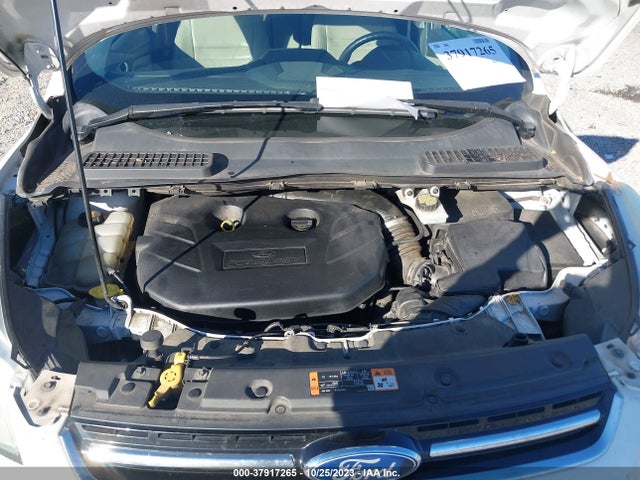 Ford Escape Titanium 2015 1FMCU9J92FUC29134 Image 10