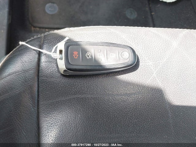 Ford Escape Titanium 2016 1FMCU9J99GUA12231 Image 11