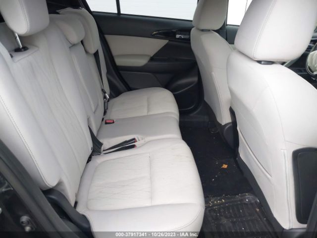 JA4AT5AA9JZ039323 Mitsubishi Eclipse Cross Se