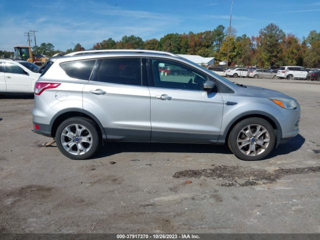 1FMCU9J95EUC10608 Ford Escape Titanium