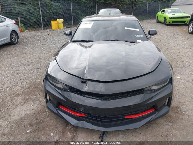 Chevrolet Camaro 1lt 2018 1G1FB1RSXJ0110949 Image 12