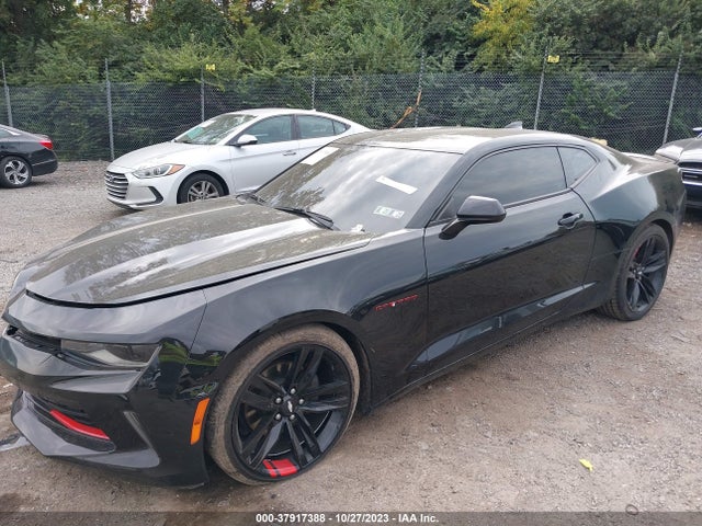 Chevrolet Camaro 1lt 2018 1G1FB1RSXJ0110949 Image 2