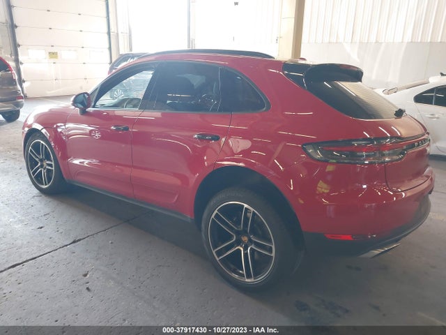 2021 PORSCHE MACAN WP1AA2A53MLB08946 Photo 2