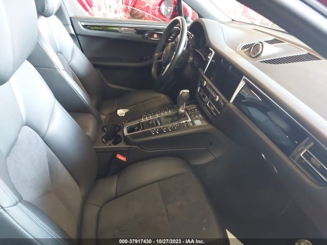 2021 PORSCHE MACAN WP1AA2A53MLB08946 Photo 4