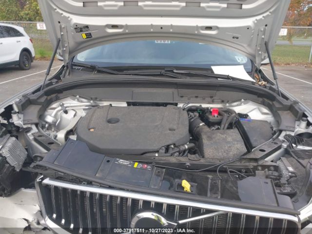 2022 VOLVO XC60 YV4062RL8N1074479 Photo 9