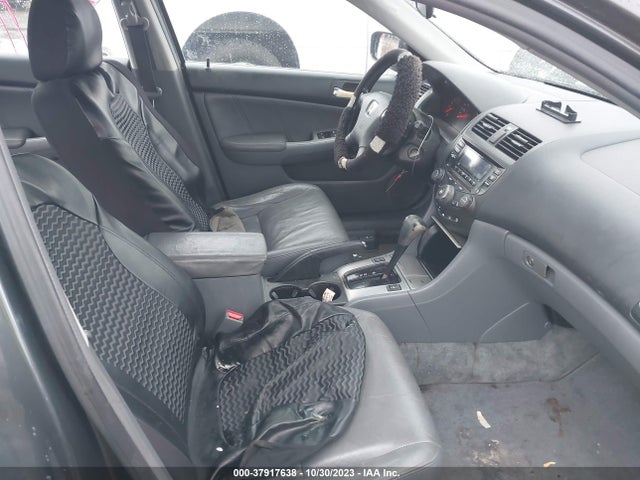 2005 HONDA ACCORD SDN EX-L VIN: 1HGCM56885A112365