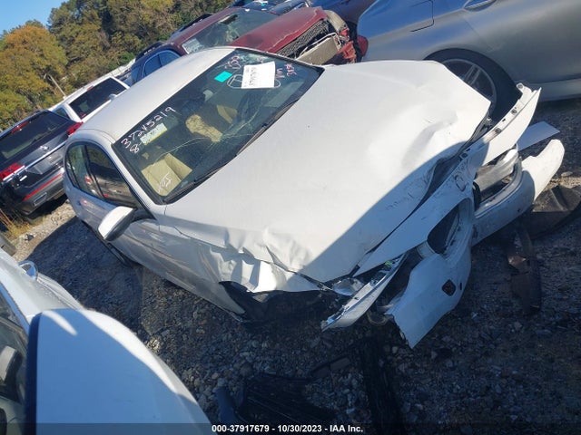 37917679 :رقم المزاد ، WBA8B9G32HNU53856 vin ، 2017 Bmw 330i مزاد بيع