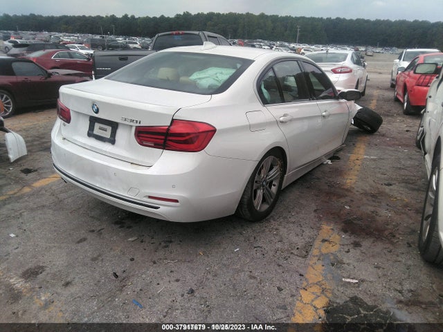 37917679 :رقم المزاد ، WBA8B9G32HNU53856 vin ، 2017 Bmw 330i مزاد بيع