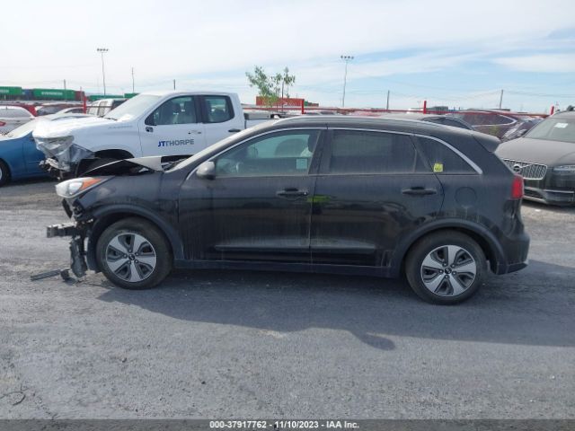 KNDCB3LCXK5291501 KIA NIRO LX