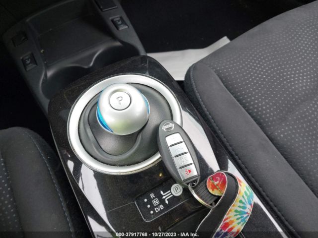 1N4AZ0CP4FC329526 Nissan LEAF SV