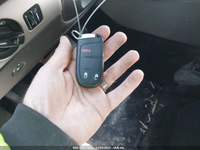 1C4RDJAG8EC287364 Dodge Durango Sxt
