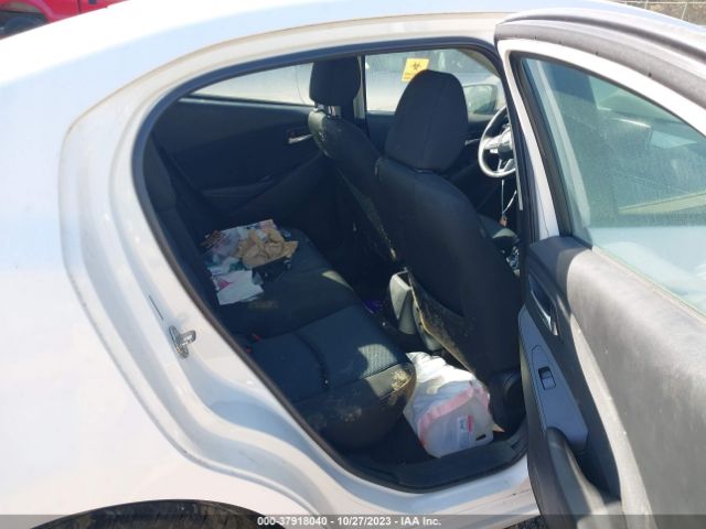3MYDLBYVXJY317197 Toyota YARIS IA