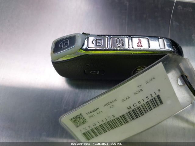 5XXG14J28MG018219 KIA K5 LXS