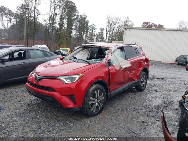 Toyota RAV4 LE 2017 2T3ZFREV6HW335043 Image 2