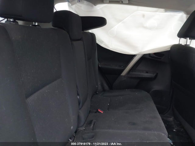 Toyota RAV4 LE 2017 2T3ZFREV6HW335043 Image 8
