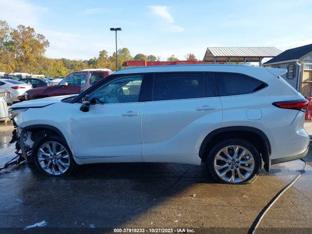 2023 TOYOTA HIGHLANDER LIMITED VIN: 5TDKDRBH2PS004580