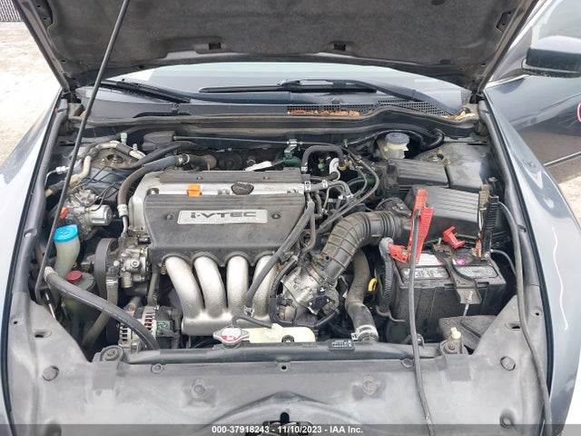 2005 HONDA ACCORD SDN EX/EX-L WITH NAVI VIN: JHMCM56725C003070