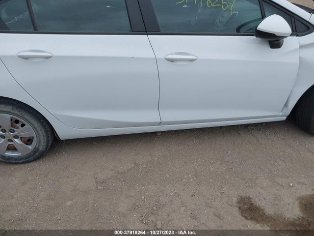 Chevrolet Cruze Ls Auto 2018 1G1BC5SM8J7127450 Image 13