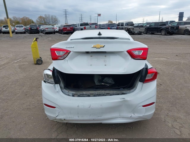 Chevrolet Cruze Ls Auto 2018 1G1BC5SM8J7127450 Image 16