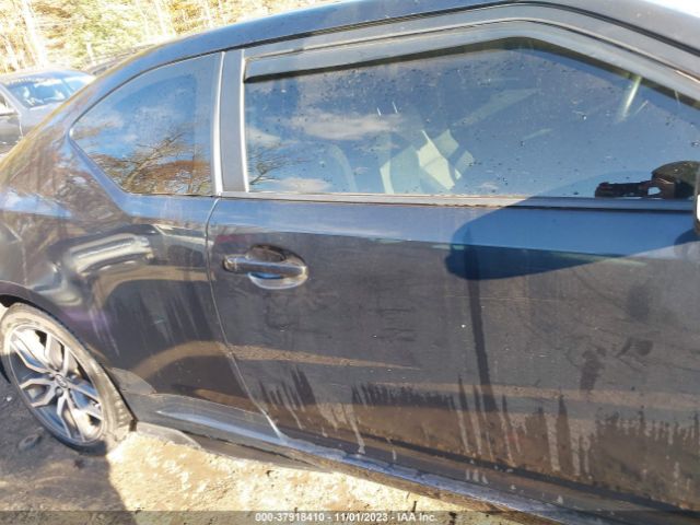 JTKJF5C75GJ018869 Scion TC