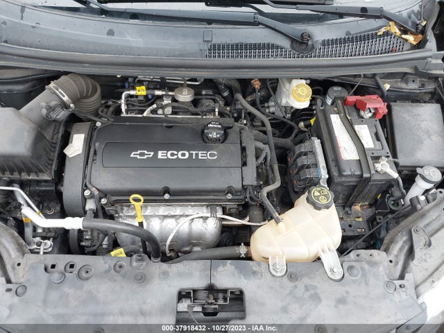 Chevrolet Sonic Ls Auto 2017 1G1JB5SH7H4135942 Image 10