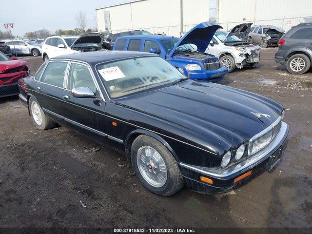1995 JAGUAR VANDENPLAS SAJKX1745SC741007 Photo 0