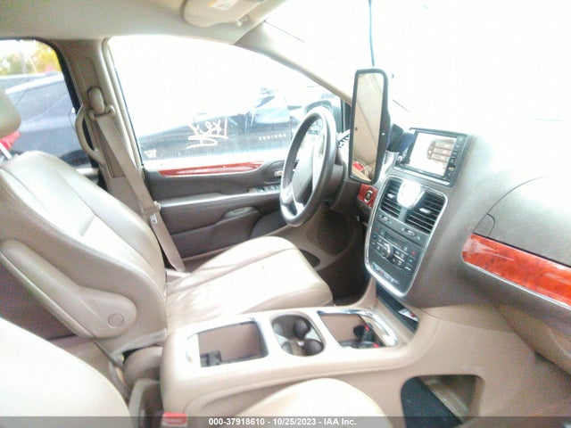 2C4RC1CG9ER373631 Chrysler Town & Country Touring-l
