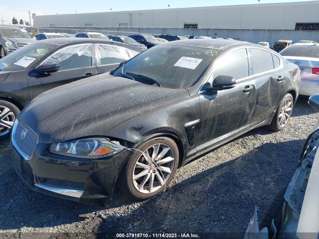 2012 JAGUAR XF SAJWA0FB9CLS39390 Photo 1