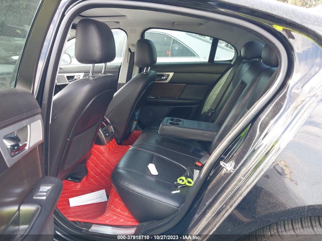 2012 JAGUAR XF SAJWA0FB9CLS39390 Photo 7