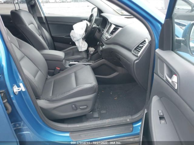2018 HYUNDAI TUCSON KM8J3CA47JU775366 Photo 4
