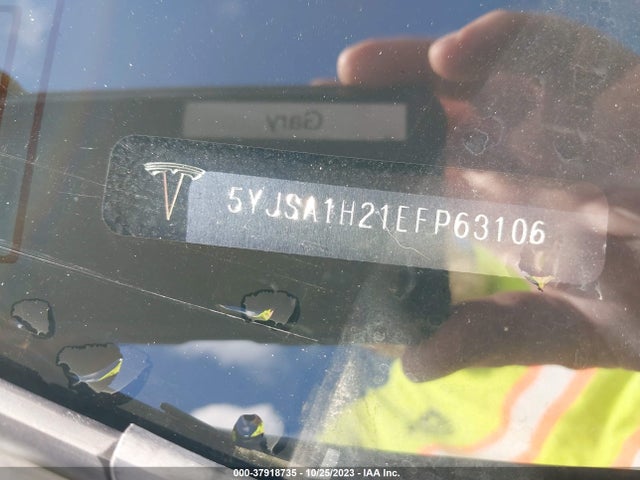 Tesla Model S P85d 2014 5YJSA1H21EFP63106 Image 9