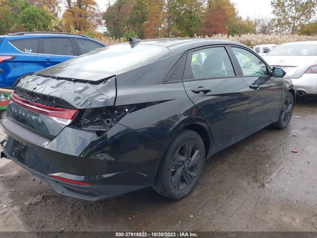 2023 HYUNDAI ELANTRA SEL VIN: 5NPLM4AG7PH093830